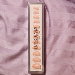 Static Reusable Pop on Manicure Nails